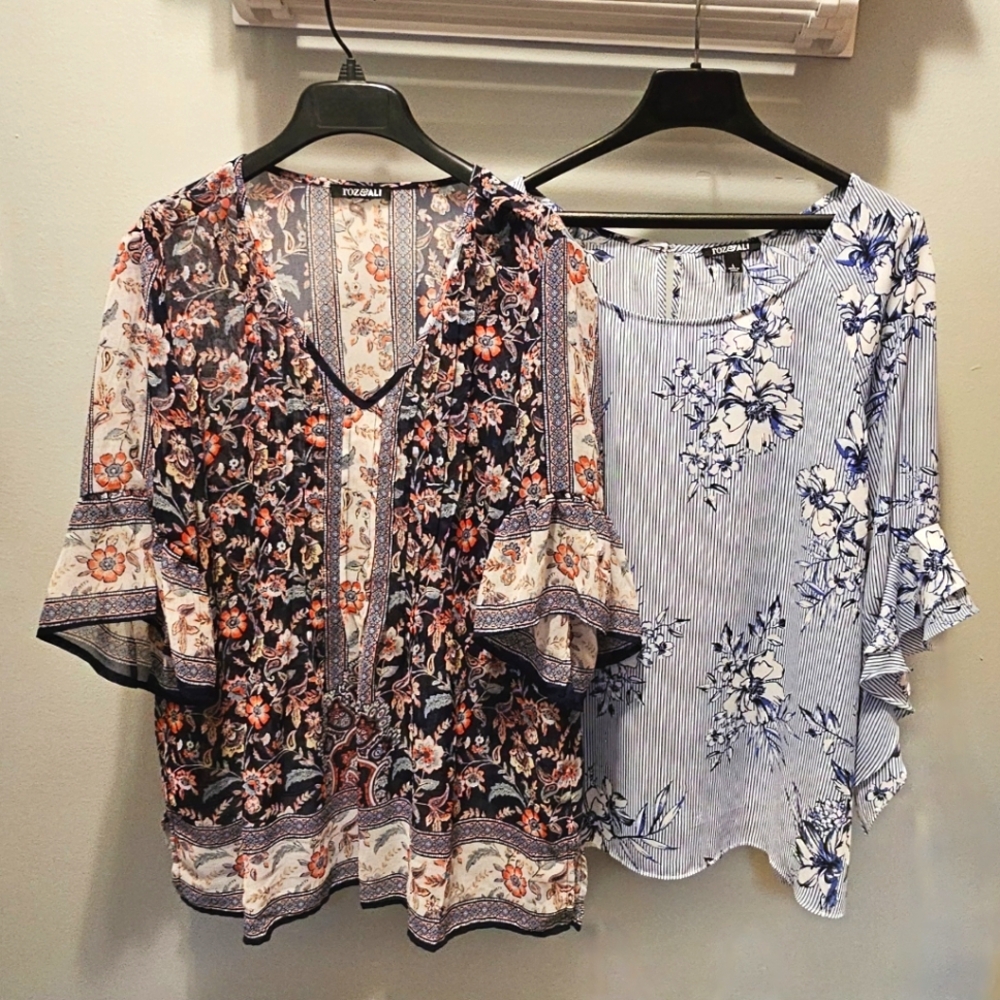 Roz & Ali Boho Shirt 2 Tops Lot Flowy Floral Work Casual Size Large